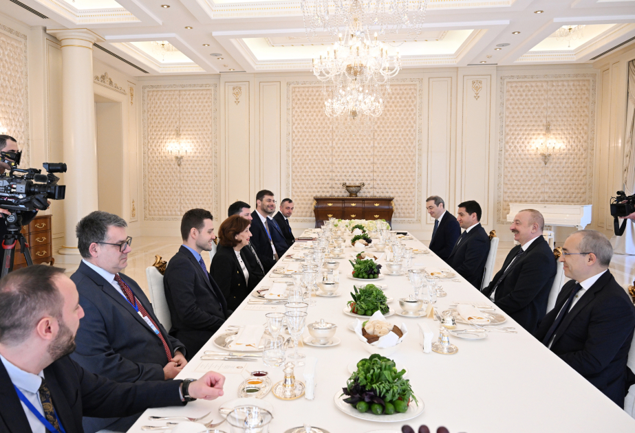 President Ilham Aliyev, President of North Macedonia hold expanded meeting over lunch (VIDEO)