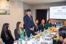 Azerbaijan's Diaspora Committee head visits Azerbaijan house in Barcelona (PHOTO)