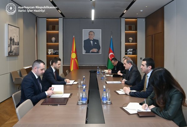 Azerbaijani, North Macedonian FMs discuss regional situation