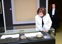 President of North Macedonia tours Azerbaijan's National Carpet Museum (PHOTO)