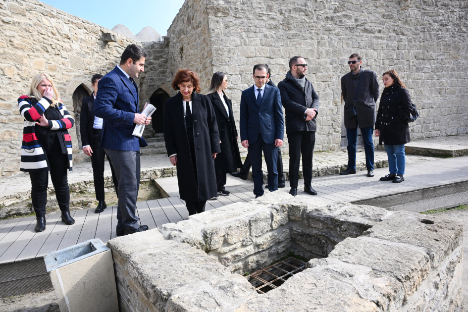 President of North Macedonia visits "Ateshgah Temple" in Azerbaijan's Baku (PHOTO)