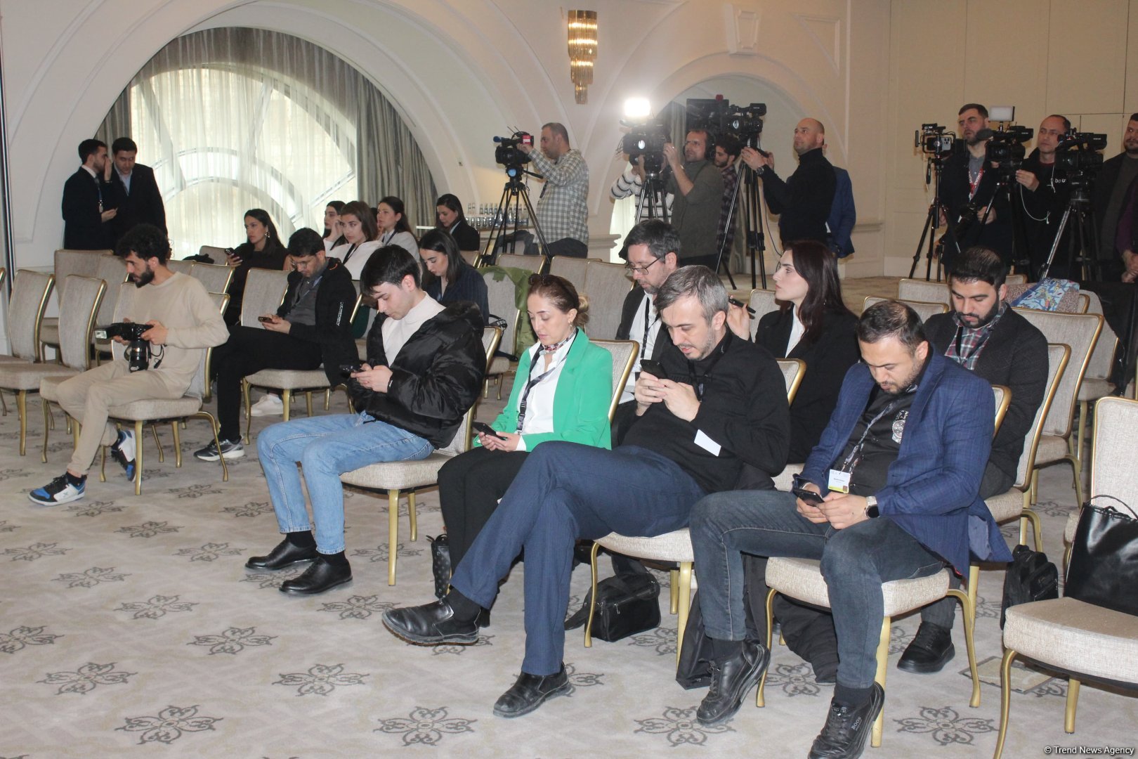 Nizami Ganjavi Int'l Center holds press conference ahead of XII Global Baku Forum (PHOTO)