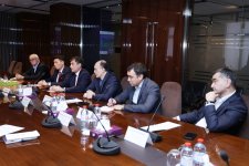 Azerbaijan, Uzbekistan explore expansion of transport projects in Caspian Sea (PHOTO)