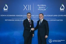 Azerbaijani FM, ex-president of UN General Assembly debate int'l security issues (PHOTO)