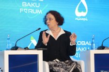 Global Baku Forum runs panel on "Reimagining Multilateralism for Multipolar World" (PHOTO)