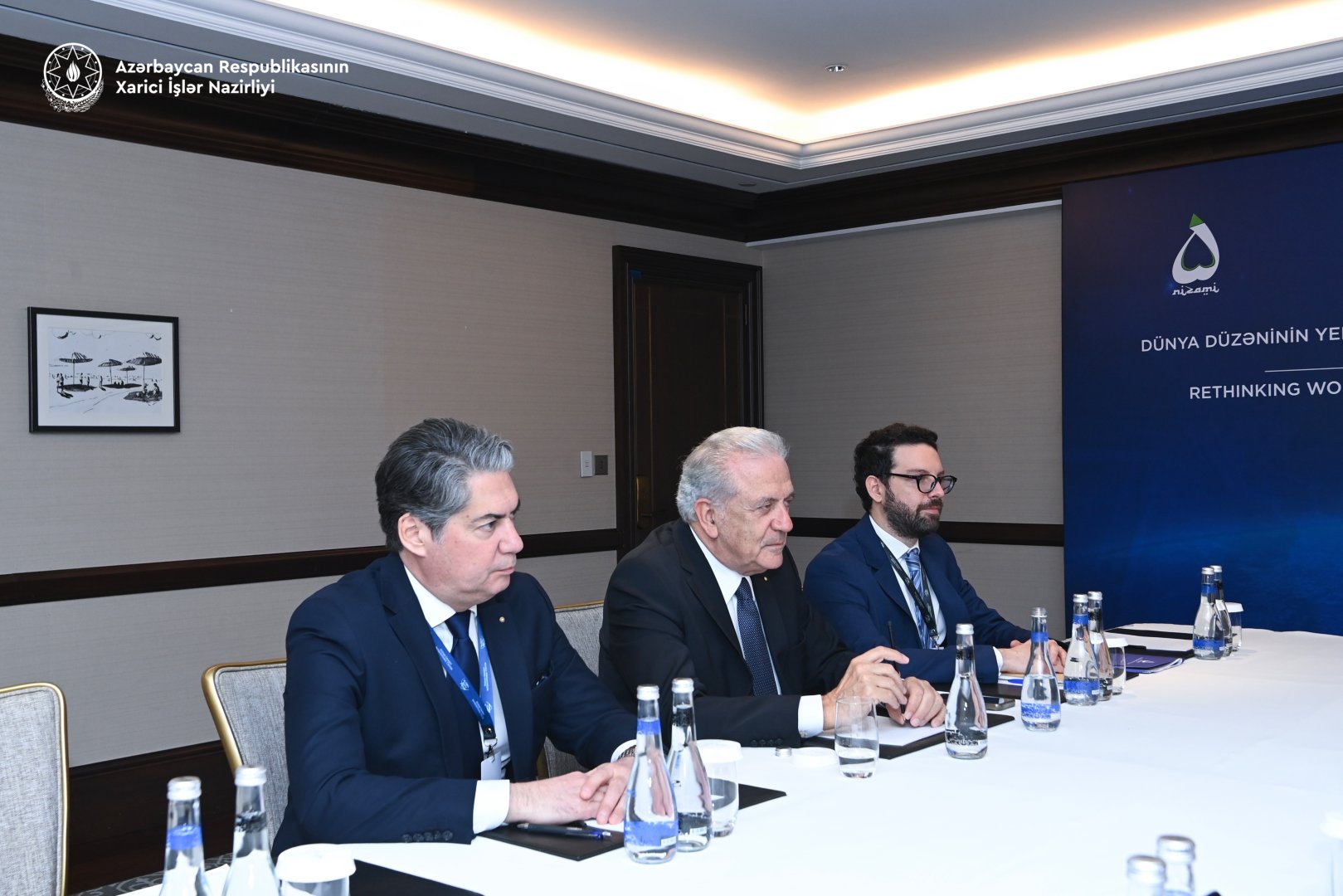 Azerbaijani FM, Greek PM delegate mull regional, international security issues (PHOTO)