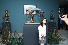 "The Mystery of the Rose" exhibition by sculptor Andrey Ostashov opens at Heydar Aliyev Center (PHOTO)