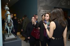 "The Mystery of the Rose" exhibition by sculptor Andrey Ostashov opens at Heydar Aliyev Center (PHOTO)