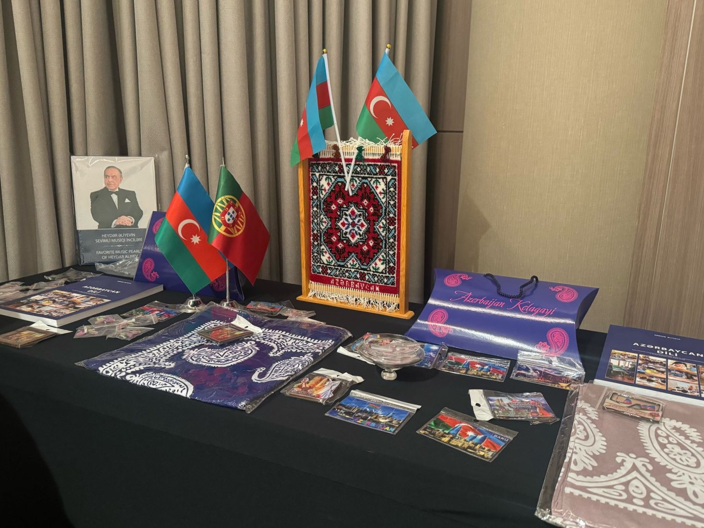 Azerbaijani community holds meeting in Portuguese Lisbon (PHOTO)