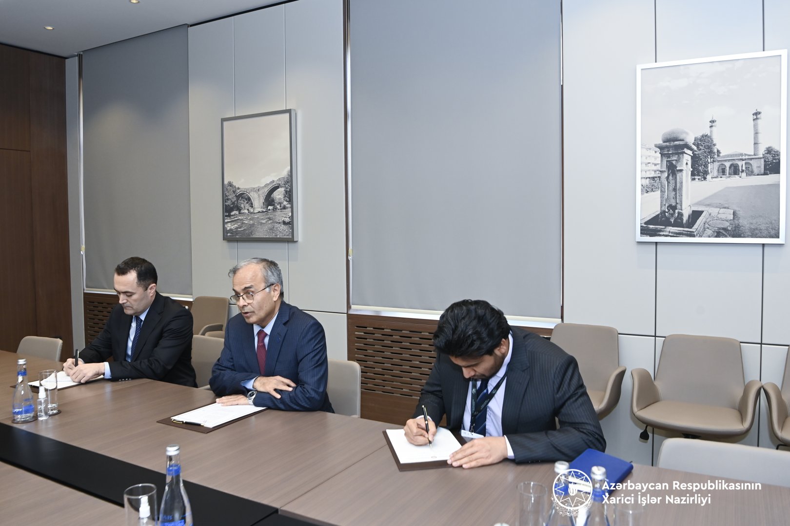 Azerbaijani FM, ECO Secretary General address summit preparations (PHOTO)