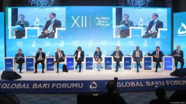 Global Baku Forum hosts panel discussion on "New Technologies for New World" (PHOTO)