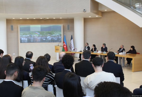 ADA University hosts roundtable on "Western Azerbaijan issue in 100 years" (PHOTO)