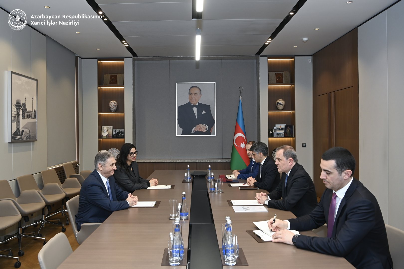 Azerbaijan FM receives Palestinian ambassador to mark latter's end of diplomatic mission