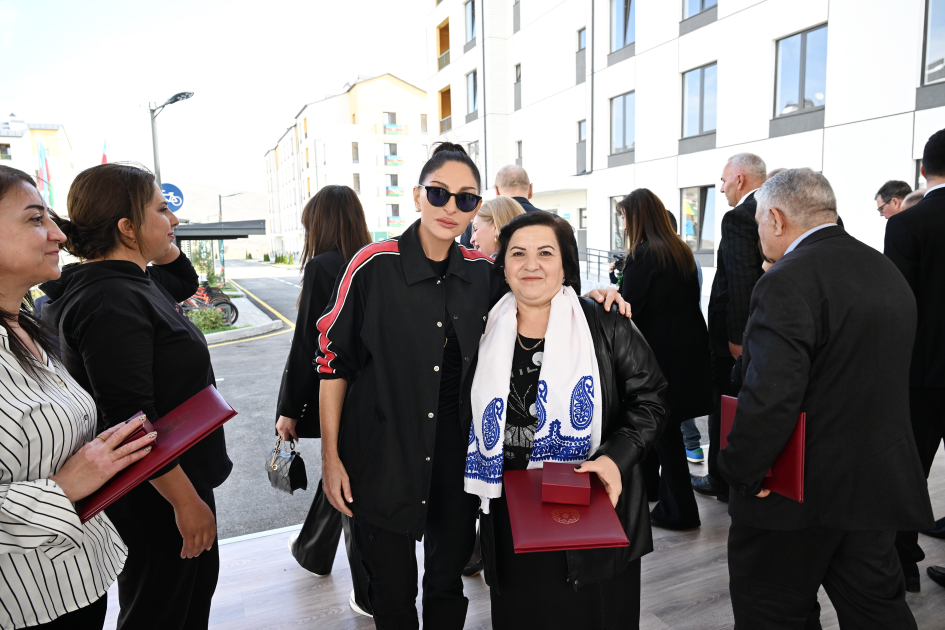 President Ilham Aliyev, First Lady Mehriban Aliyeva attend inauguration of Sugovushan residential complex (PHOTO/VIDEO)