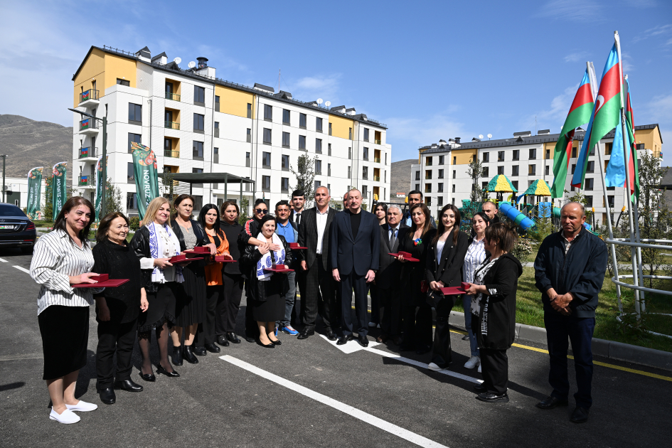 President Ilham Aliyev, First Lady Mehriban Aliyeva attend inauguration of Sugovushan residential complex (PHOTO/VIDEO)