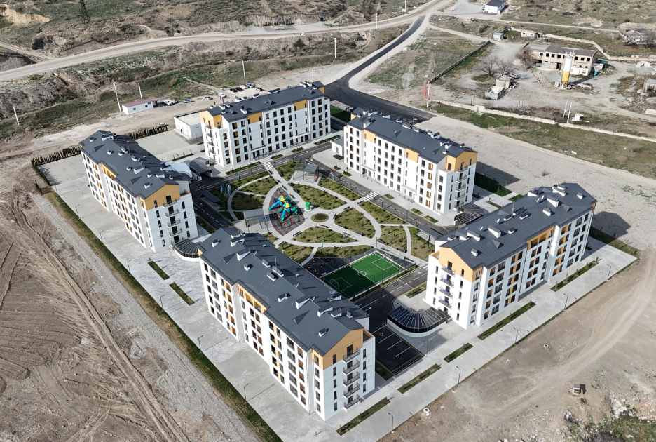 President Ilham Aliyev, First Lady Mehriban Aliyeva attend inauguration of Sugovushan residential complex (PHOTO/VIDEO)