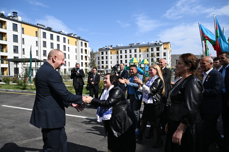 President Ilham Aliyev, First Lady Mehriban Aliyeva attend inauguration of Sugovushan residential complex (PHOTO/VIDEO)