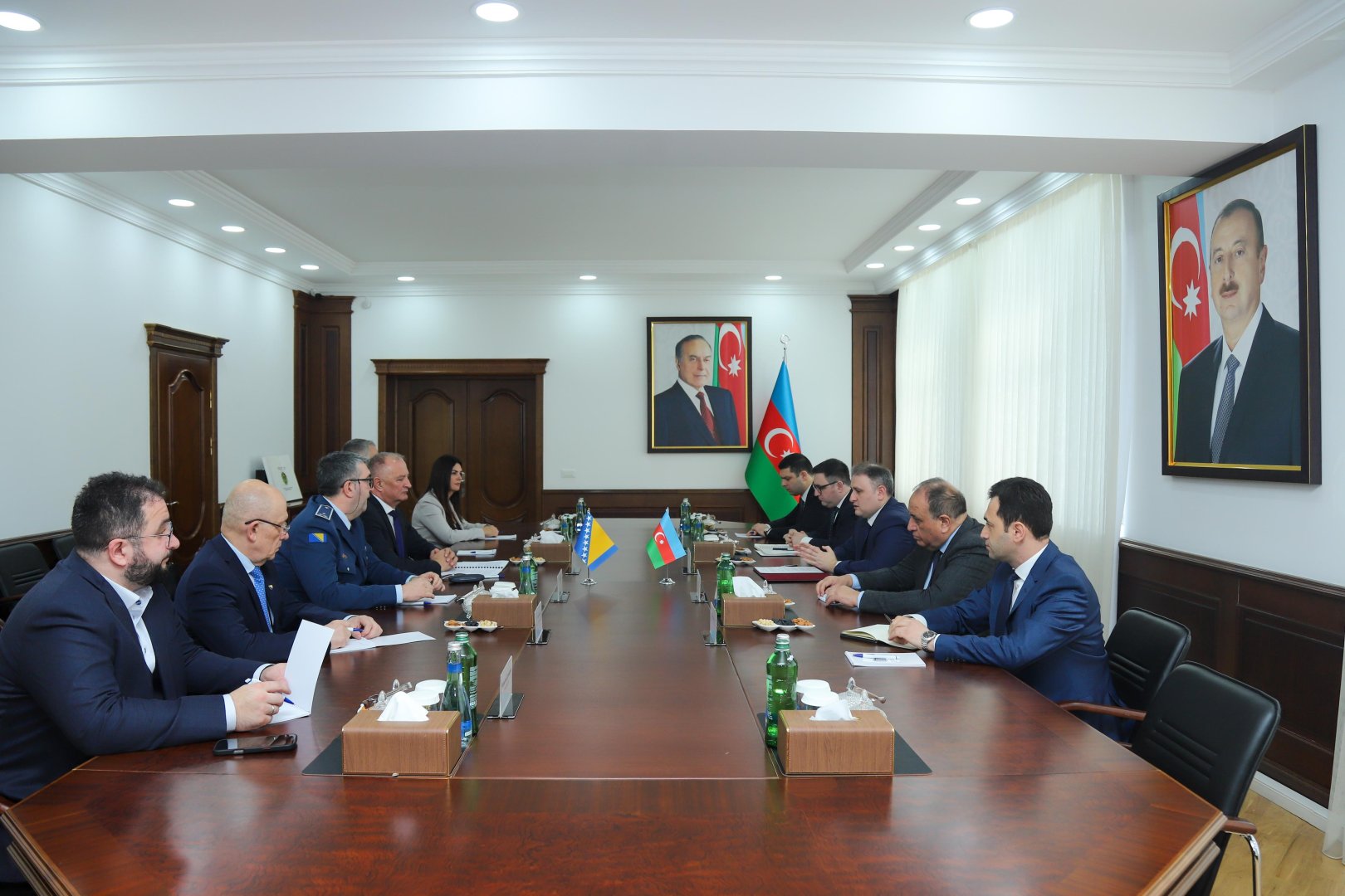 Azerbaijan, Bosnia and Herzegovina forge stronger ties in defense industry co-op