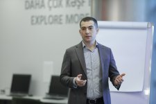 SOCAR upskills workforce with new compliance training initiative (PHOTO)