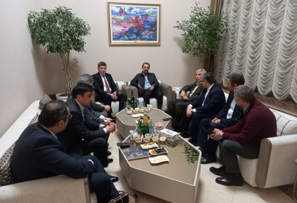 Iranian presidential advisor makes visit to Azerbaijan