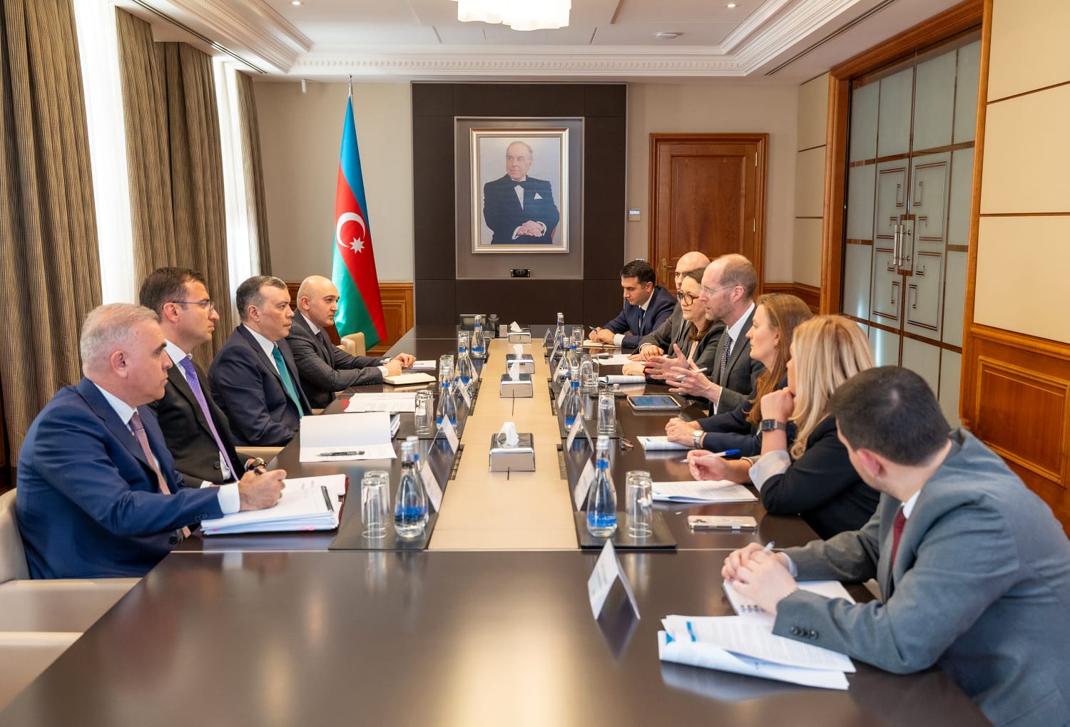 Azerbaijan, EBRD weigh up joint ongoing and planned projects