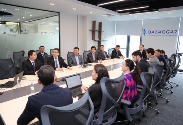QazaqGaz showcases cutting-edge facilities and project progress at staff meeting