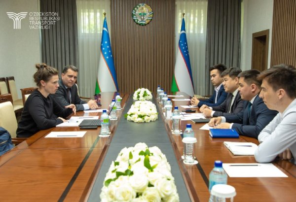 Uzbekistan, World Bank experts debate moves to upgrade logistics
