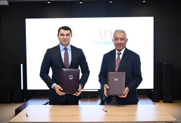 Azerbaijan's Ministry of Culture, ADA University cowork on creative center project (PHOTO)