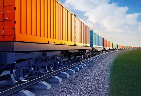 ADB proposes measures to cut cargo transport costs along Middle Corridor
