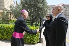 President Ilham Aliyev, First Lady Mehriban Aliyeva visit Church of Immaculate Conception of Blessed Virgin Mary in Baku, offer condolences over death of Pope Francis (PHOTO/VIDEO)