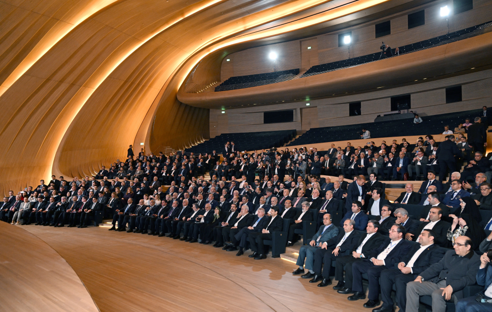 President Ilham Aliyev, President Masoud Pezeshkian attend Azerbaijan-Iran business forum (PHOTO/VIDEO)