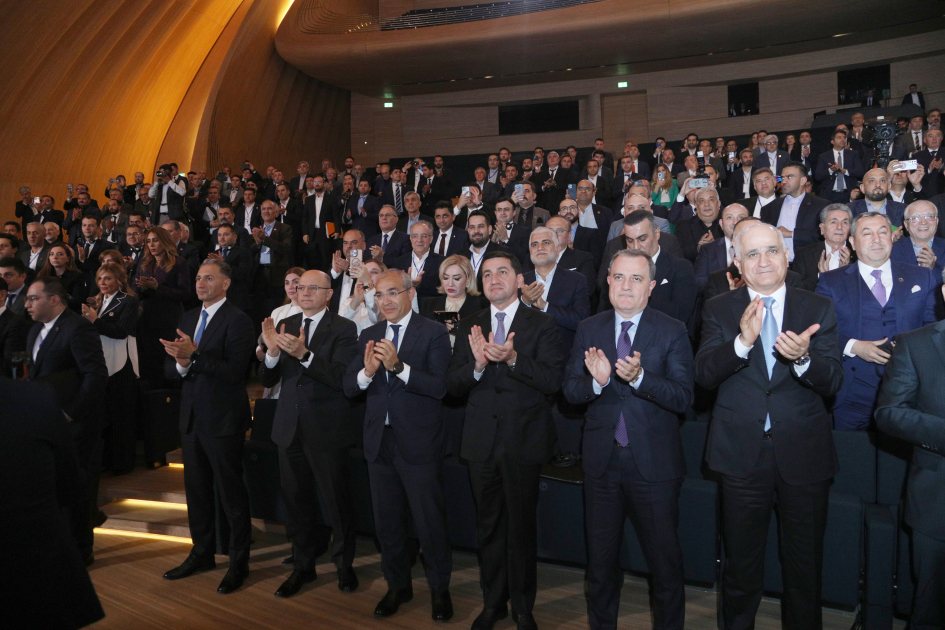 President Ilham Aliyev, President Masoud Pezeshkian attend Azerbaijan-Iran business forum (PHOTO/VIDEO)