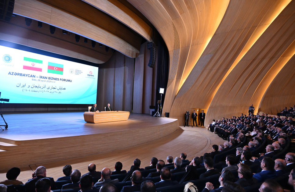 President Ilham Aliyev, President Masoud Pezeshkian attend Azerbaijan-Iran business forum (PHOTO/VIDEO)