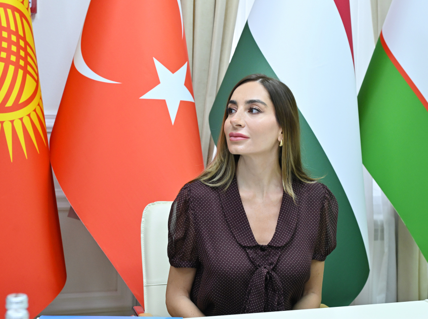 Heydar Aliyev Foundation VP Leyla Aliyeva and Head of Baku Media Center Arzu Aliyeva visit Turkic Culture and Heritage Foundation (PHOTO)