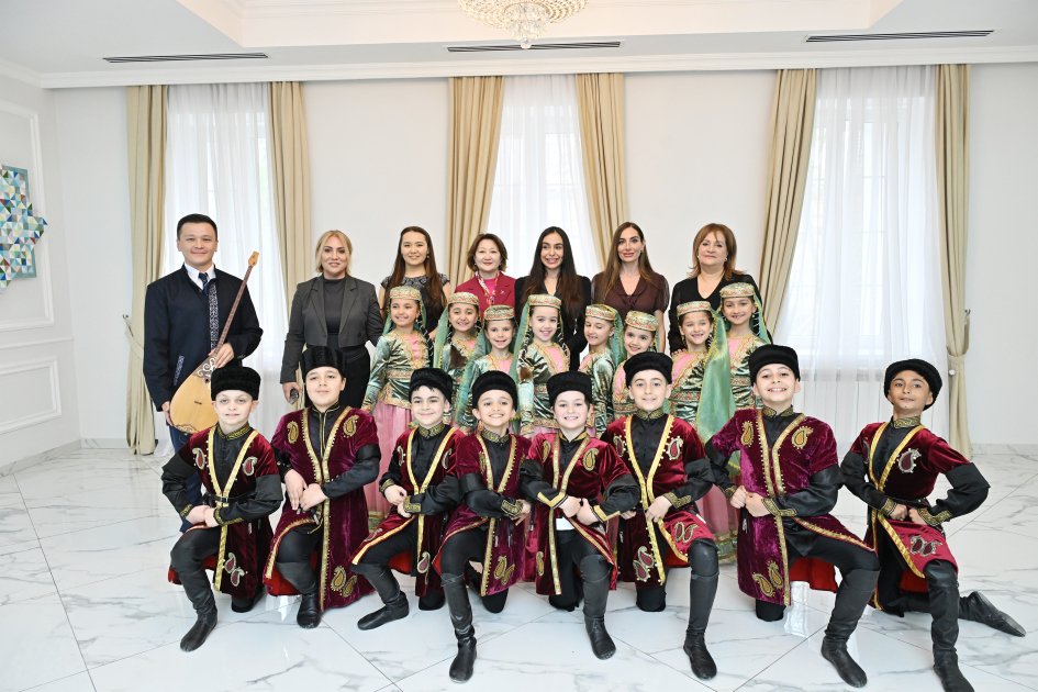 Heydar Aliyev Foundation VP Leyla Aliyeva and Head of Baku Media Center Arzu Aliyeva visit Turkic Culture and Heritage Foundation (PHOTO)