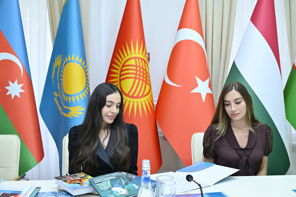 Heydar Aliyev Foundation VP Leyla Aliyeva and Head of Baku Media Center Arzu Aliyeva visit Turkic Culture and Heritage Foundation (PHOTO)