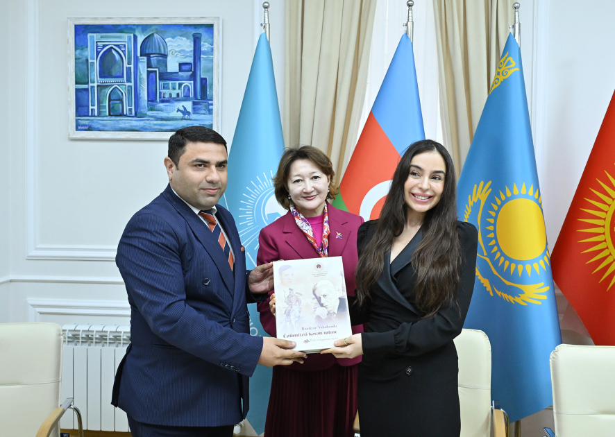 Heydar Aliyev Foundation VP Leyla Aliyeva and Head of Baku Media Center Arzu Aliyeva visit Turkic Culture and Heritage Foundation (PHOTO)