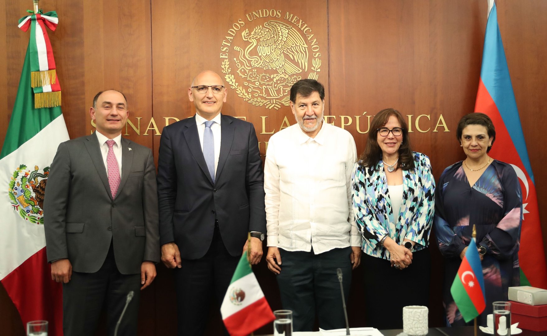Elchin Amirbayov holds meeting in Senate of Mexico (PHOTO)
