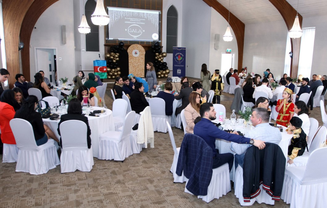 Azerbaijani diaspora successfully promotes nation's culture in Canada (PHOTO)