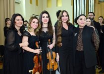 Heydar Aliyev Foundation VP Leyla Aliyeva watches concert of students and youth at Baku Music Academy (PHOTO)