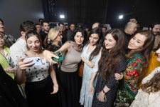 Vice-President of Heydar Aliyev Foundation Leyla Aliyeva and President of Baku Media Center Arzu Aliyeva attend “Only Culture” musical and artistic program (PHOTO)