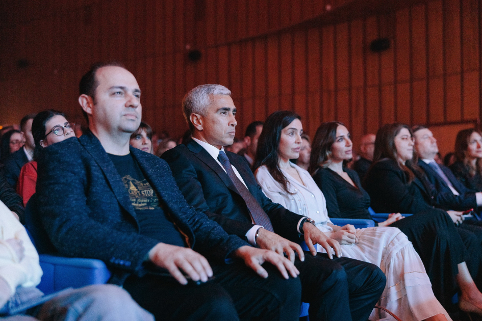 Vice-President of Heydar Aliyev Foundation Leyla Aliyeva and President of Baku Media Center Arzu Aliyeva attend “Only Culture” musical and artistic program (PHOTO)