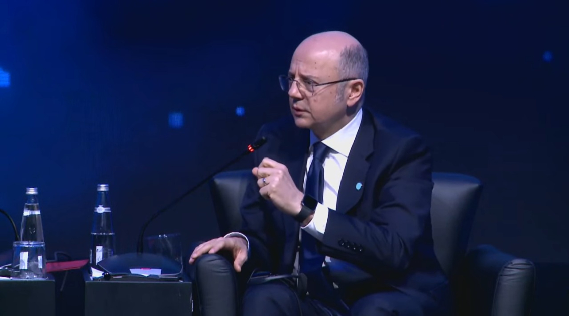Azerbaijan prioritizes dev' of all energy sources - minister (PHOTO)