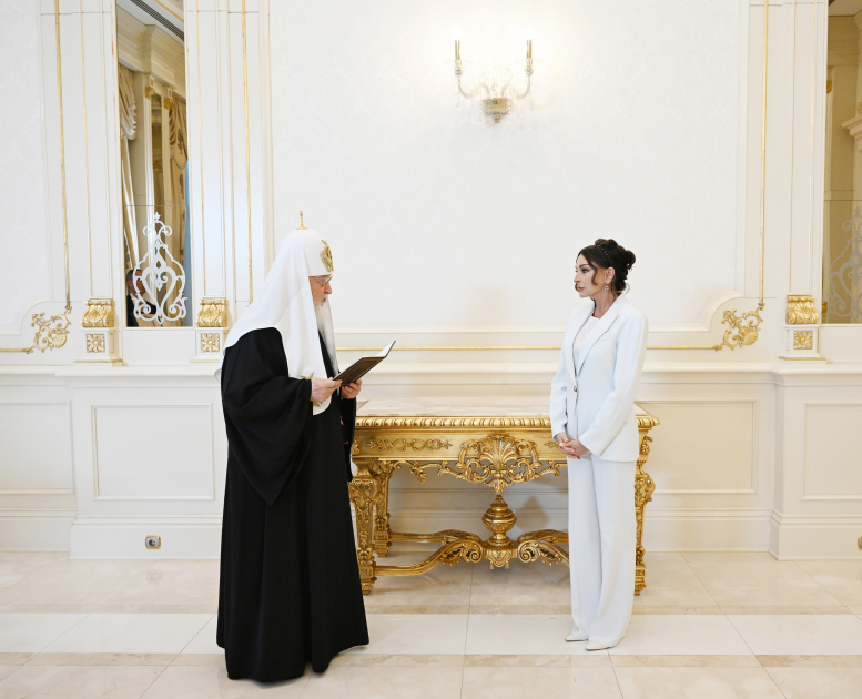 President Ilham Aliyev, First Lady Mehriban Aliyeva meet Patriarch of Moscow and All Rus' Kirill (PHOTO/VIDEO)