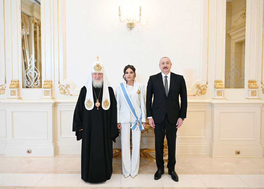 President Ilham Aliyev, First Lady Mehriban Aliyeva meet Patriarch of Moscow and All Rus' Kirill (PHOTO/VIDEO)
