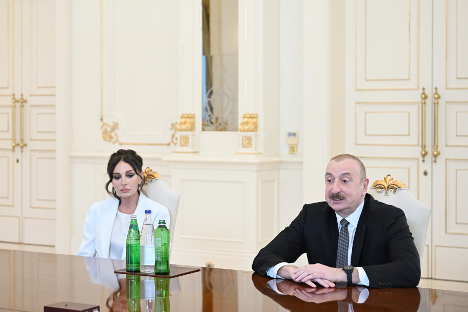 President Ilham Aliyev, First Lady Mehriban Aliyeva meet Patriarch of Moscow and All Rus' Kirill (PHOTO/VIDEO)