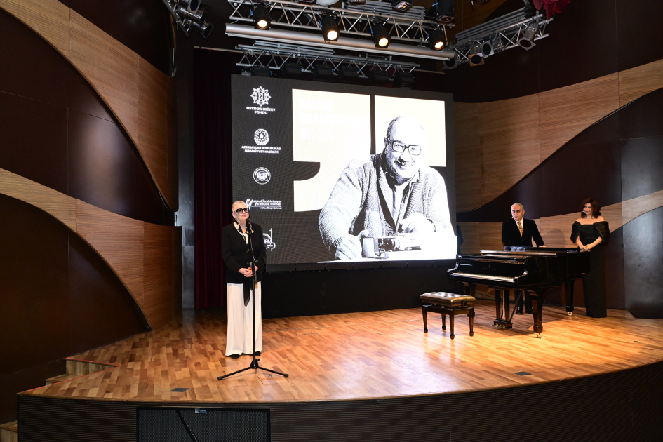 Heydar Aliyev Foundation VP Leyla Aliyeva attends creative night dedicated to Magsud Ibrahimbeyov’s 90th anniversary (PHOTO)