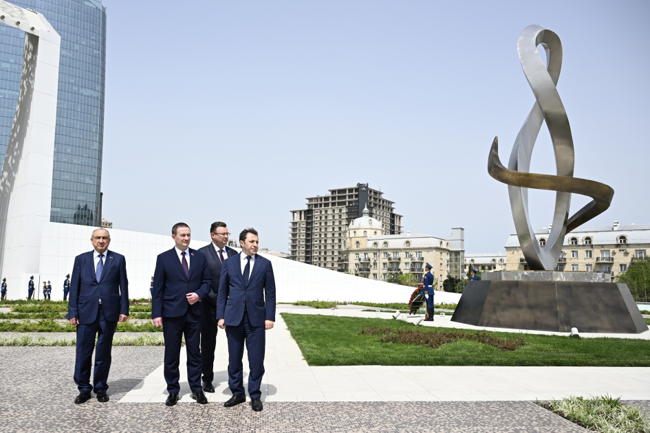 Belarusian prime minister visits Victory Park in Azerbaijan's Baku (PHOTO)