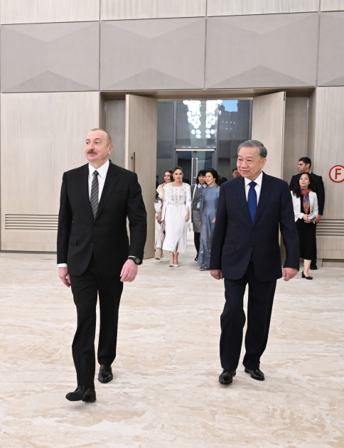 President Ilham Aliyev hosts state banquet in honor of General Secretary of Central Committee of Communist Party of Vietnam (PHOTO/VIDEO)