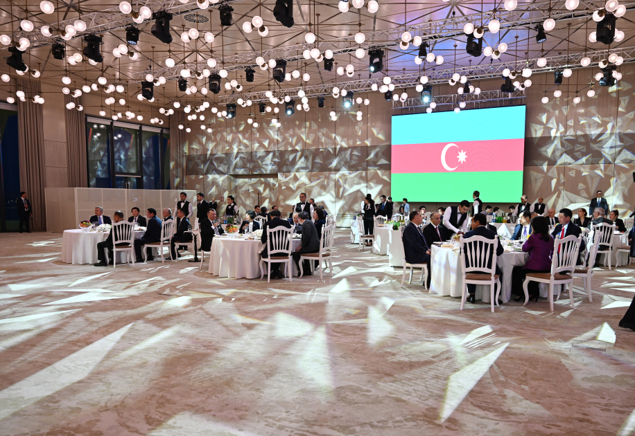 President Ilham Aliyev hosts state banquet in honor of General Secretary of Central Committee of Communist Party of Vietnam (PHOTO/VIDEO)